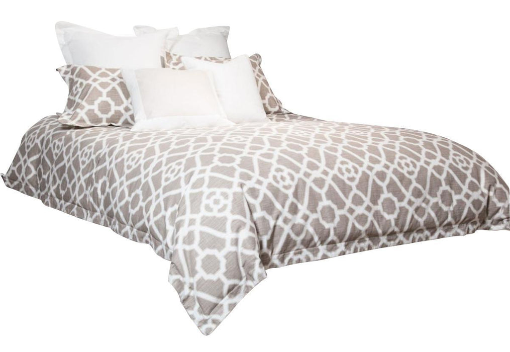 Harper 9-pc Queen Comforter Set in Natural