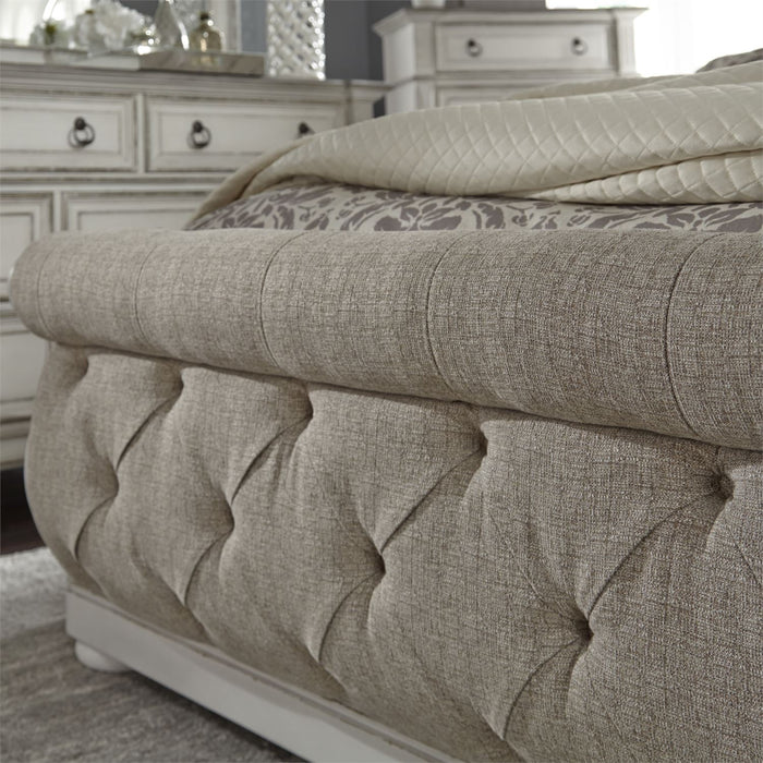 Abbey Park Upholstered Sleight Bed
