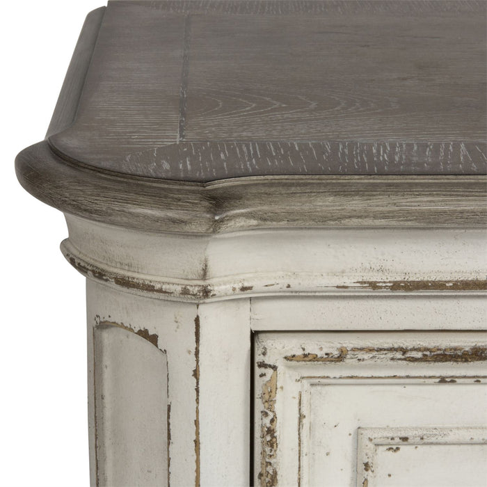 Magnolia Manor 5 pc Bedroom Set